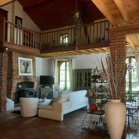La Gariere Bed & Breakfast Lafrancaise ภายนอก รูปภาพ
