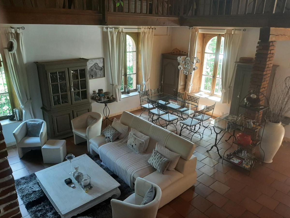 La Gariere Bed & Breakfast Lafrancaise ภายนอก รูปภาพ