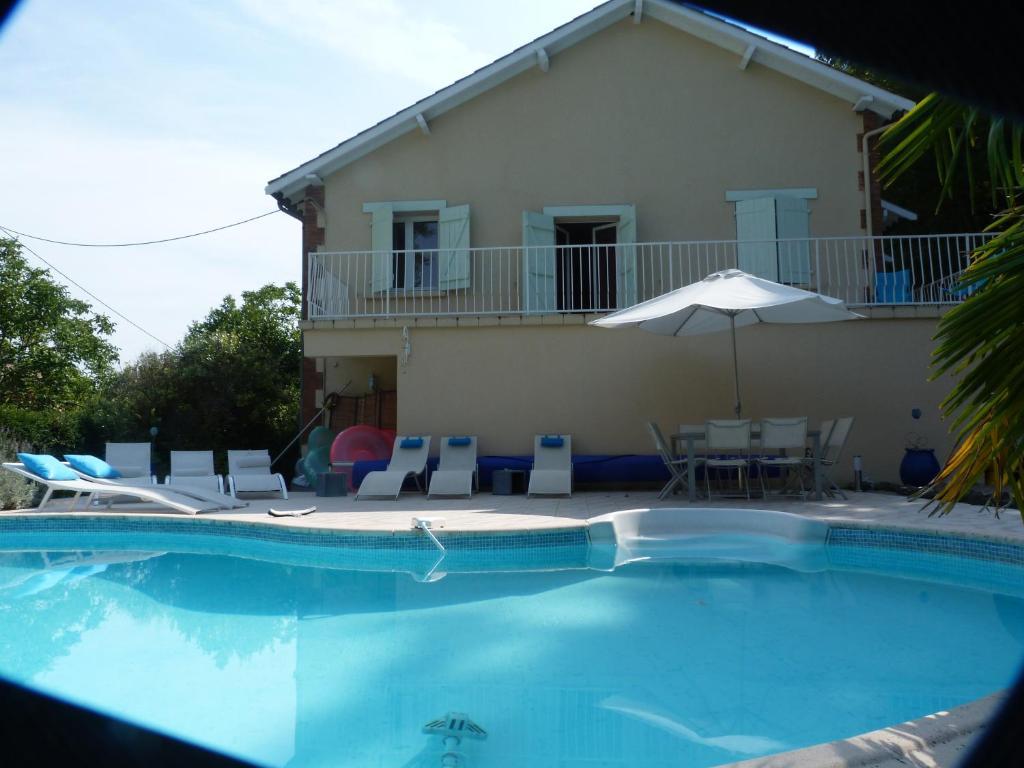 La Gariere Bed & Breakfast Lafrancaise ภายนอก รูปภาพ
